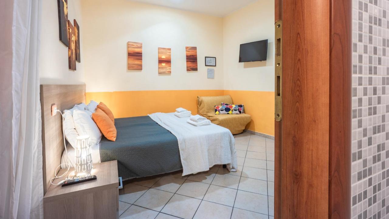 Domenichino Guesthouse Rome Bagian luar foto